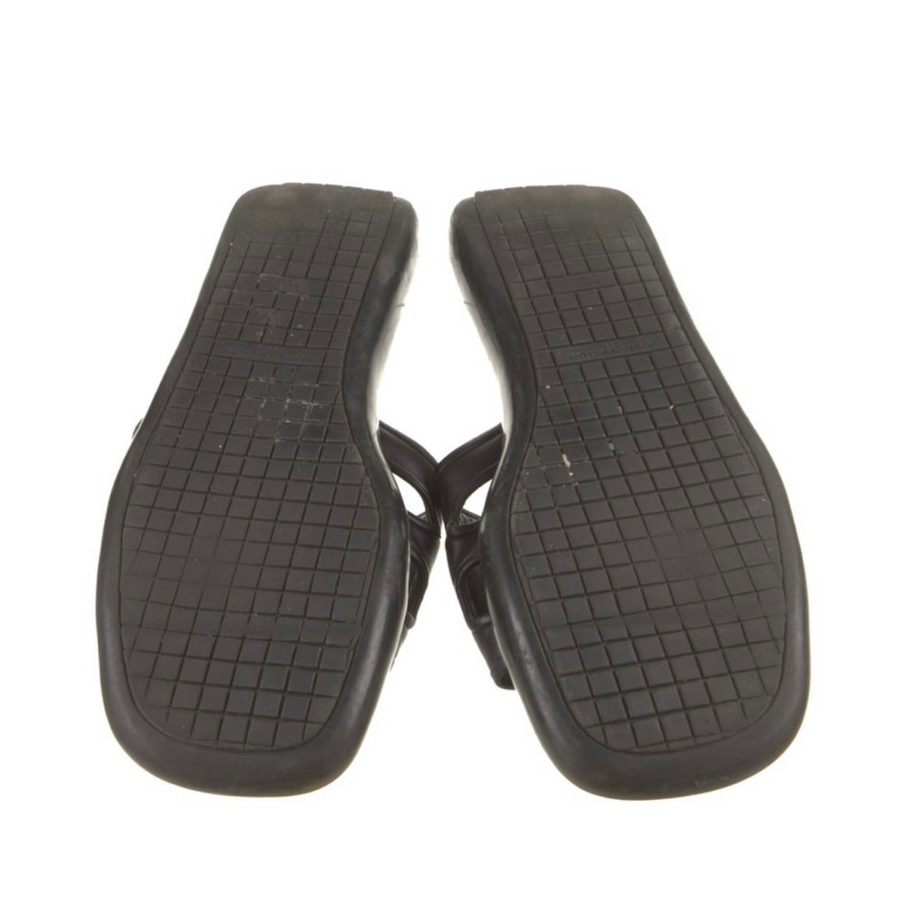 Louis Vuitton Leather Sandals - Picture 5 of 5